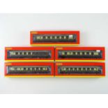 A group of HORNBY OO gauge All Steel type Pullman cars - E in VG boxes (5)