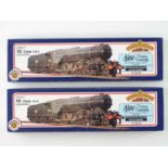 A pair of BACHMANN OO gauge class V2 steam locomotives, both in BR black livery - VG in G boxes (2)