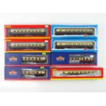 A mixed group of OO gauge GWR/ex-GWR coaches by HORNBY, BACHMANN and AIRFIX - VG in G/VG boxes (8)