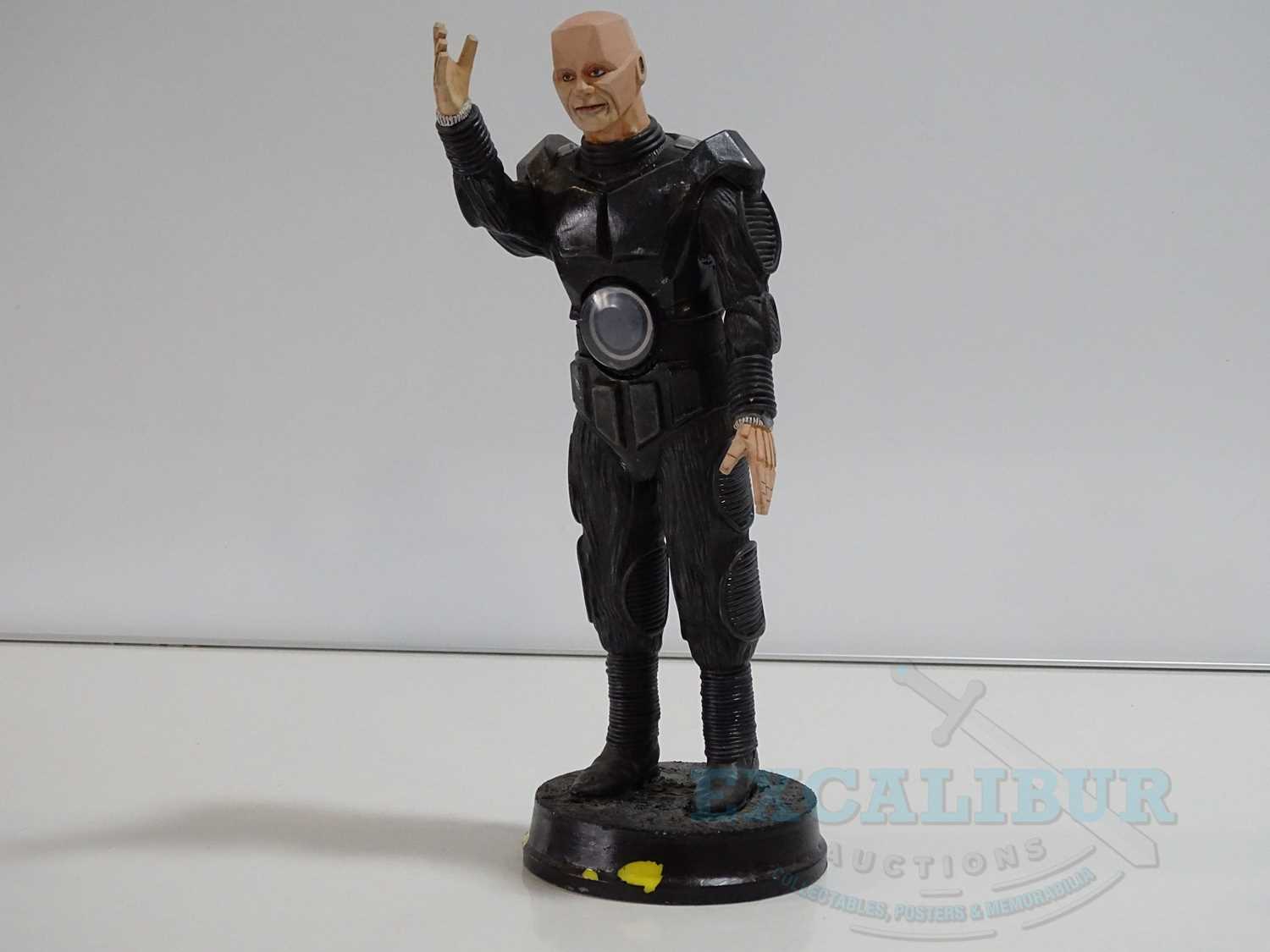 RED DWARF - A unique handmade resin of Robert Llewellyn as Kryten made by John Pilkington (1 in