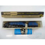 A WRENN OO gauge W2229 Duchess Class steam loco in BR blue livery 'City of Glasgow' - VG in G box