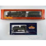 A pair of OO gauge GWR steam locos comprising a HORNBY 'Hagley Hall' and a BACHMANN Class 8750