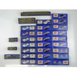 A quantity of boxed HORNBY DUBLO 3-rail OO gauge track and points - G/VG in G/VG boxes (Q)