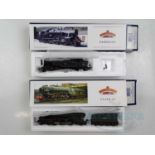 A pair of BACHMANN OO gauge steam locomotives comprising 32-556 A1 Class 'Great Central' in BR green