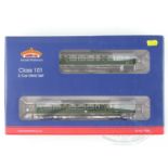 A BACHMANN OO gauge 32-286 Class 101 2-car DMU in BR green livery with small yellow panel - VG/E