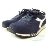 DIADORA - Malone Trainers - Navy/White/Sil - UK 7 / US 7.5 - New / Unused / Boxed