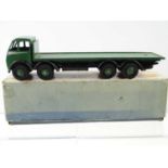 A DINKY Supertoys 502 Foden Flat Truck 1st type cab, green with black chassis - G in F Box