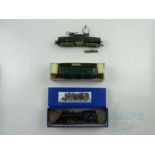 A group of HORNBY ACHO HO gauge French outline steam and electric locomotives - G unboxed (3)