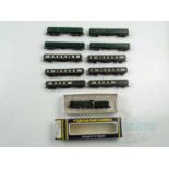 A group of GRAHAM FARISH N gauge rolling stock comprising a Castle class steam loco, a class 47