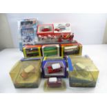 A mixed group of CORGI diecast models including Minis, buses and a Silver Jubilee state coach - VG
