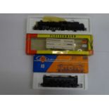 A pair of European outline HO gauge locomotives by FLEISCHMANN and ROCO - G/VG in G boxes (2)