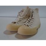 CONVERSE - Chuck Taylor 70 High Women's Trainers - UK7 / US9 - Natural Ivory - BNIB