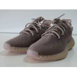 ADIDAS - Yeezy Boost 350 V2 Trainers - UK8 / US8.5 - Monmis - BNIB