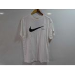 NIKE - Swoosh Tee Shirt - White - Size Medium - BNWT