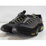 NIKE - Air Max 95 Trainers - UK7 / US8 - Black / Varsity Graphite - Boxed with Light Wear