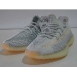 ADIDAS - Yeezy Boost 350 V2 Trainers - UK8 / US8.5 - White / Clwhrf - BNIB