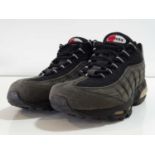 NIKE - Air Max 95 Trainers - UK7 / US8 - Black / Red - Boxed but worn