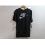 NIKE - Tee Shirt - Black - Size Medium - BNWT