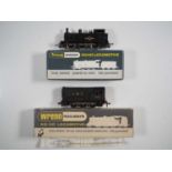 A pair of WRENN OO gauge locomotives comprising a W2205 R1 steam tank in BR black numbered 31340 and