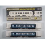 A WRENN OO gauge W3004/5 Brighton Belle 2 car electric multiple unit in BR blue/grey livery - VG/E