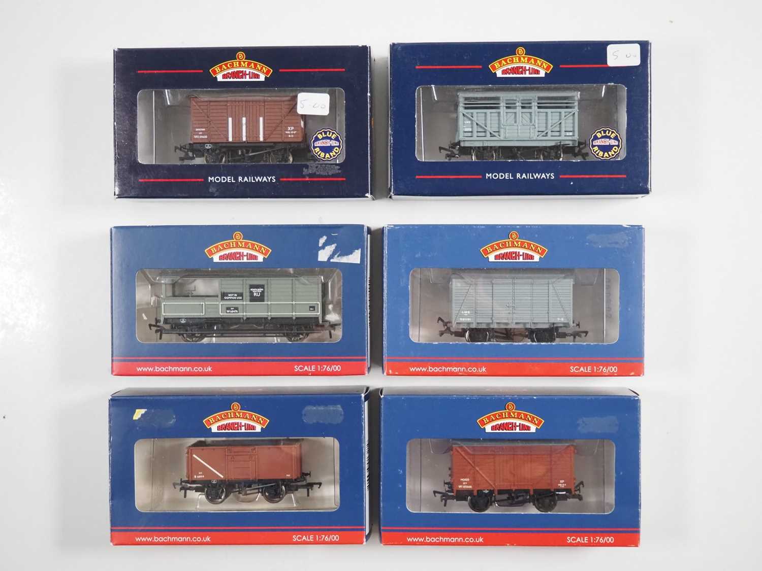 A group of BACHMANN OO gauge wagons, various types - VG/E in VG boxes (6)