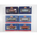A group of BACHMANN OO gauge wagons, various types - VG/E in VG boxes (6)