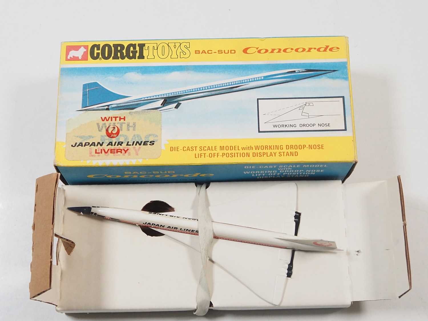A rare boxed CORGI Toys No 652 Japan Air Lines BAC-SUD Concorde complete with stand and inner - Image 4 of 7