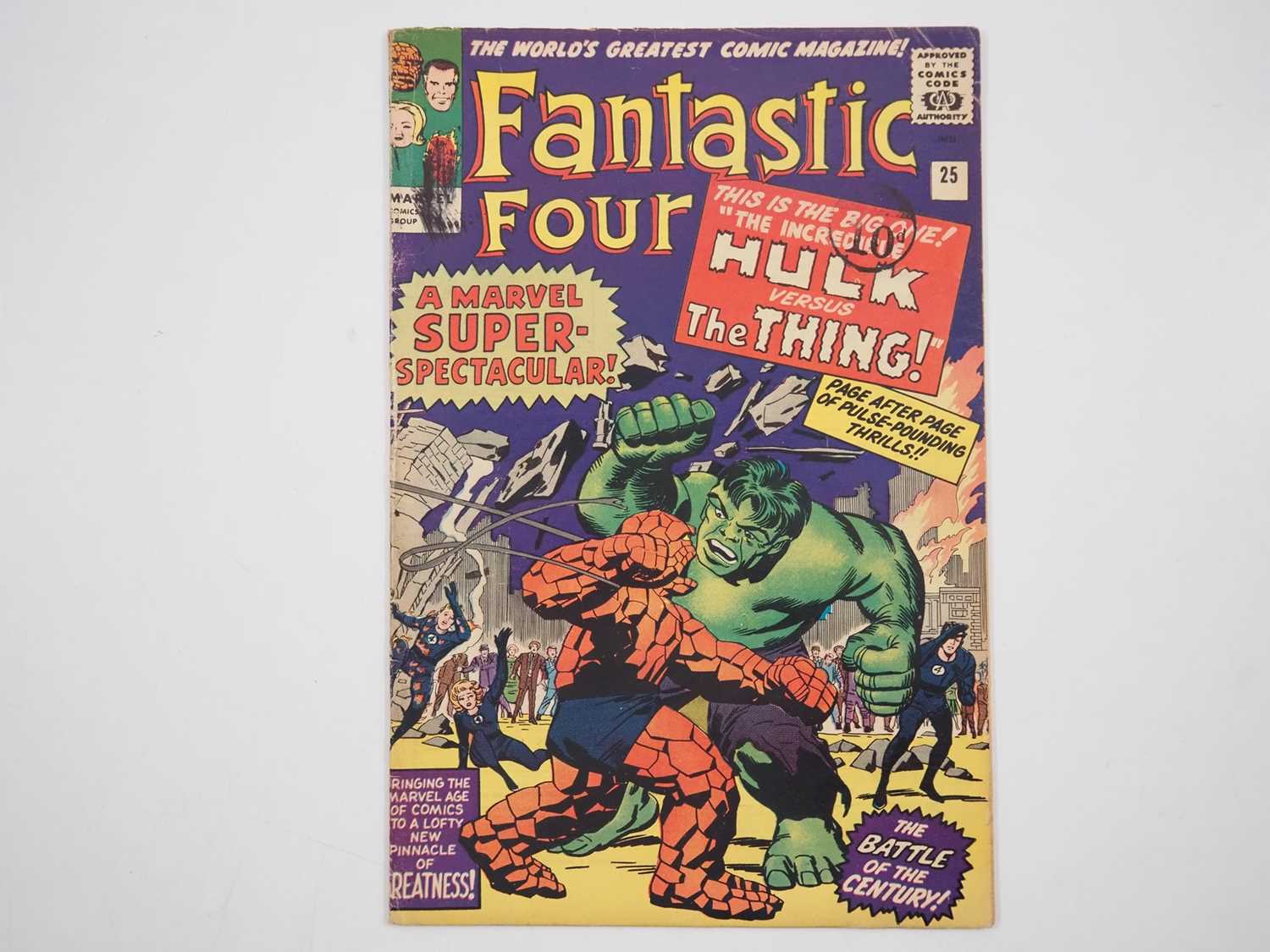FANTASTIC FOUR #25 (1964 - MARVEL) - Includes the second appearance of Captain America in the Silver
