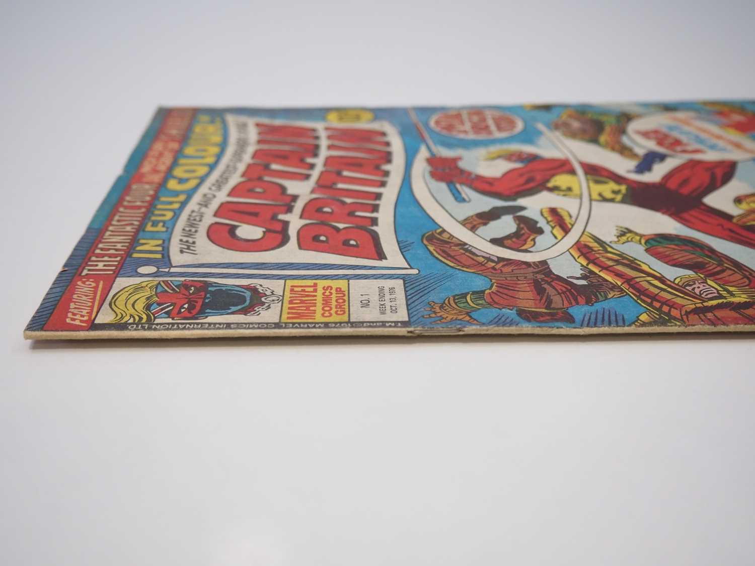 CAPTAIN BRITAIN #1 - (1976 - BRITISH MARVEL) - Origin and First appearance of Captain Britain - Image 7 of 8