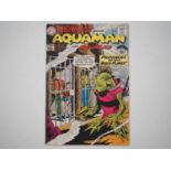 SHOWCASE: AQUAMAN AND AQUALAD #33 (1961 - DC) - "Prisioners of the Aqua-Planet!" - Final (fourth)