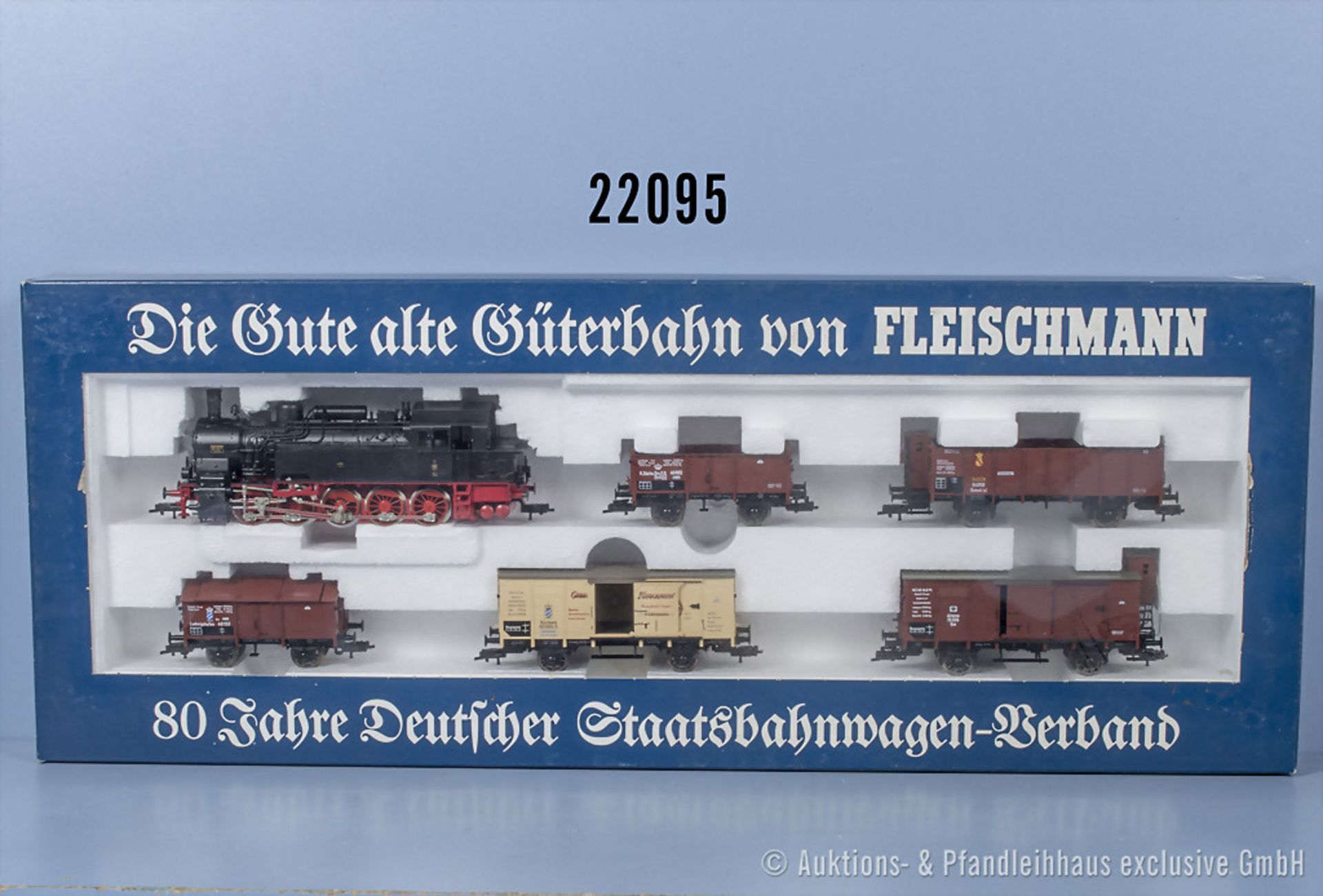 Fleischmann H0 4886 Zugset 80 Jahre Deutscher Staatsbahnwagenverband, dabei Tenderlok ...