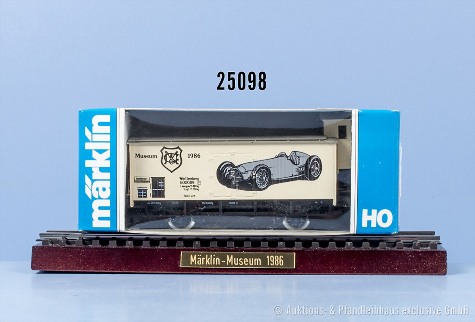 Märklin H0 Museumswagen von 1986, mit Präsentationssockel, Zustand 0-1, in ...