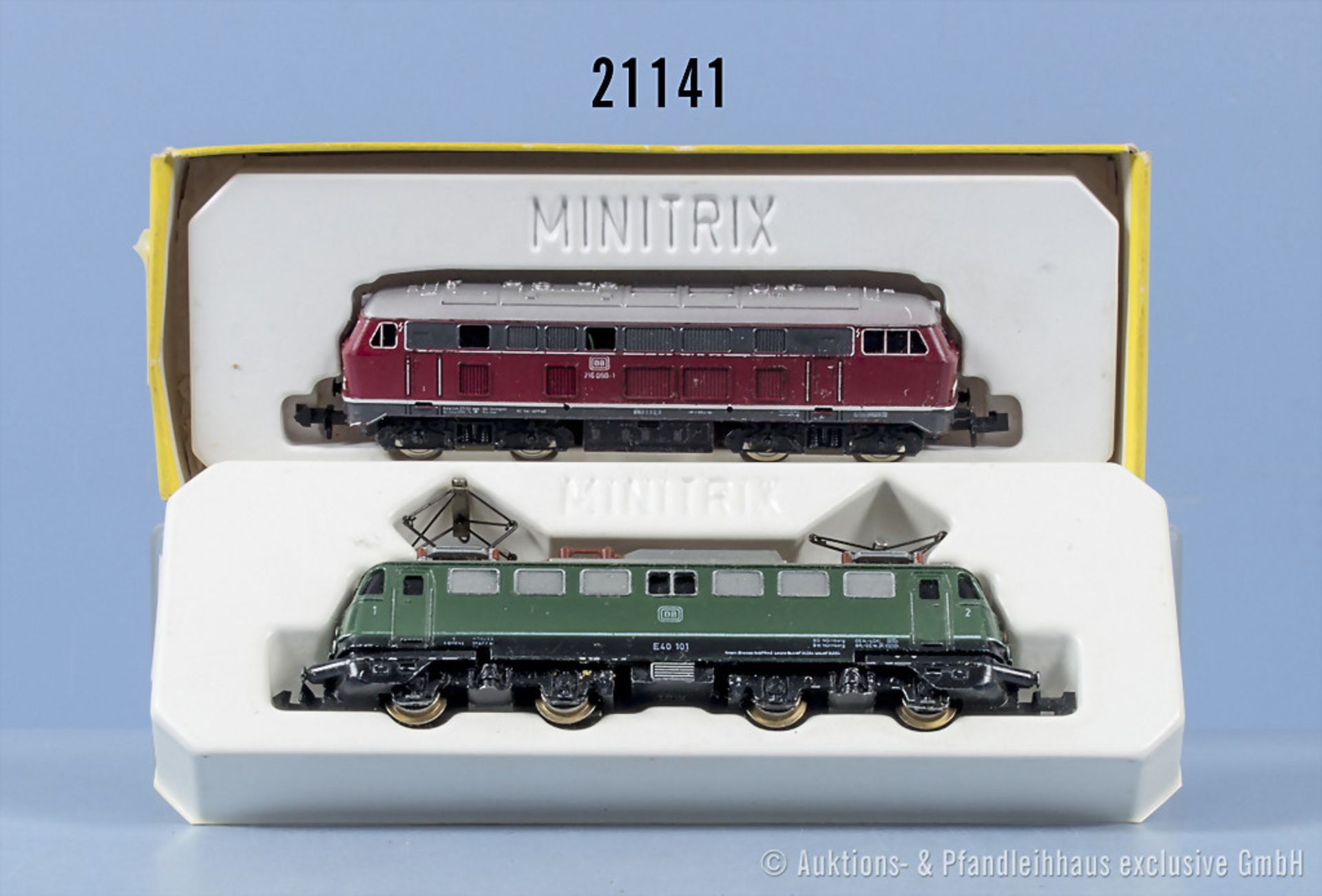 2 Minitrix Spur N Lokomotiven, dabei E-Lok der DB, BN E 40 101 und Diesellok der DB, BN ...