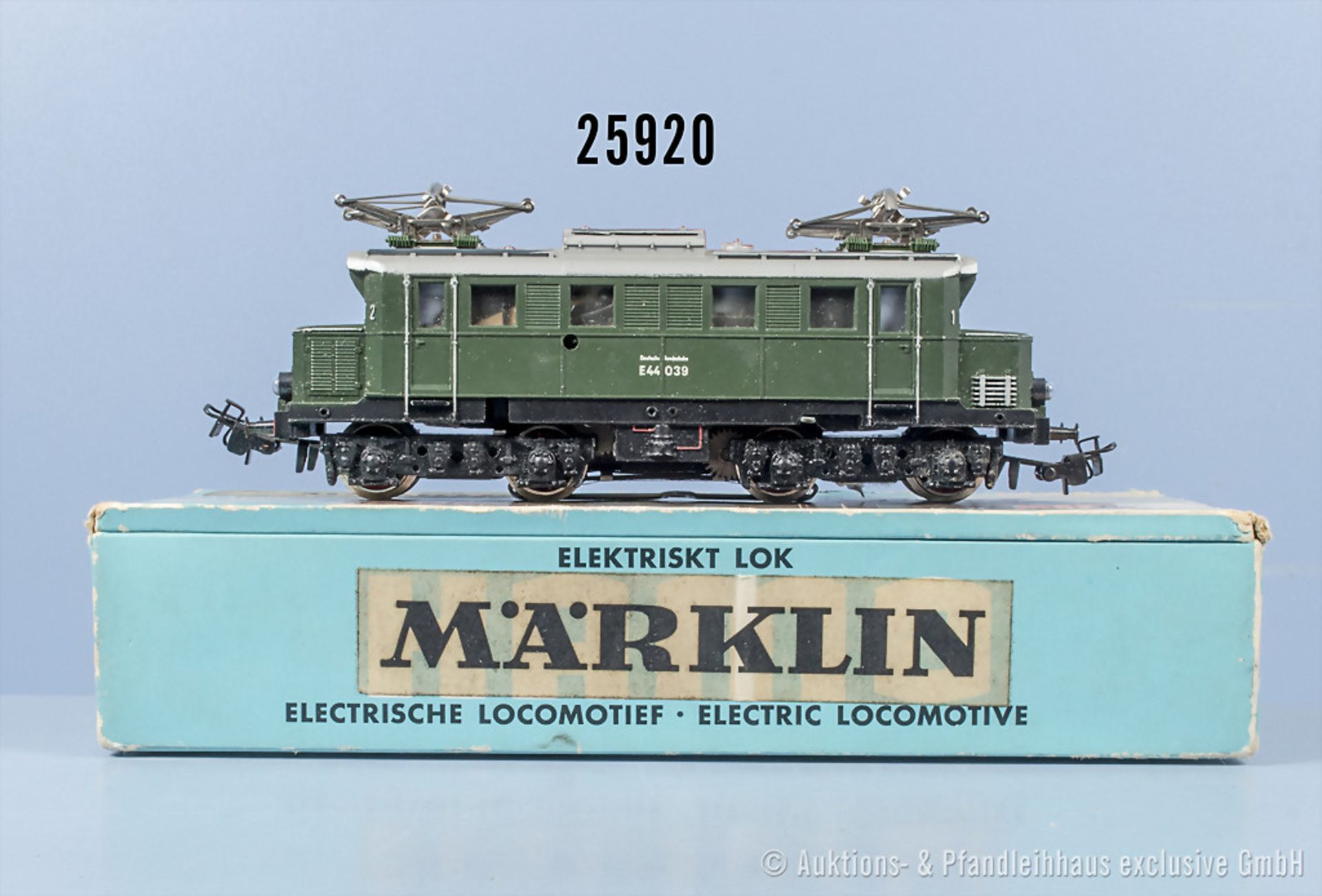 Märklin H0 3011 E-Lok der DB, BN E44 039, Z 2, in ...