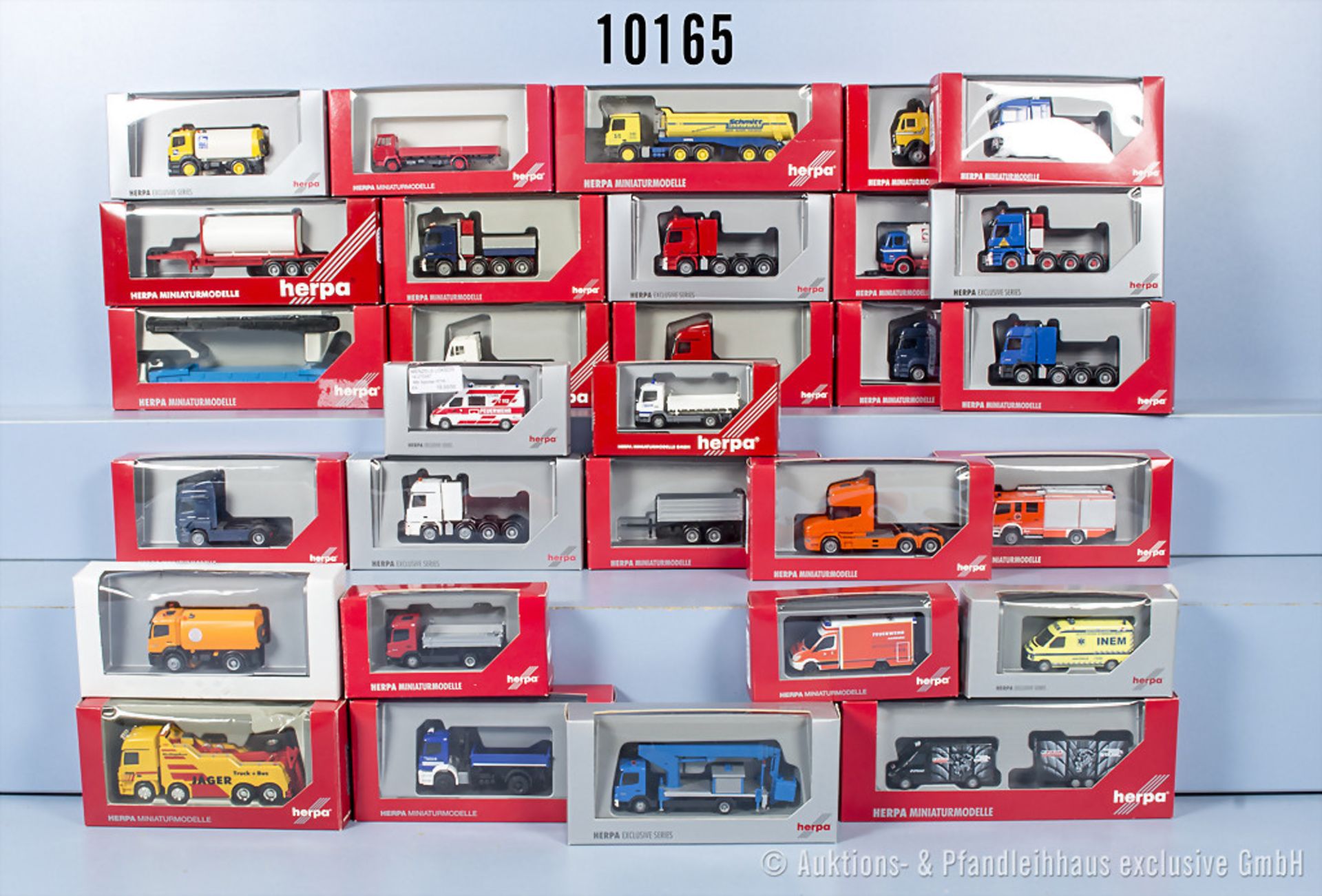 30 Herpa H0 Modellfahrzeuge, Einsatzfahrzeuge, LKW usw., Z 0, ...