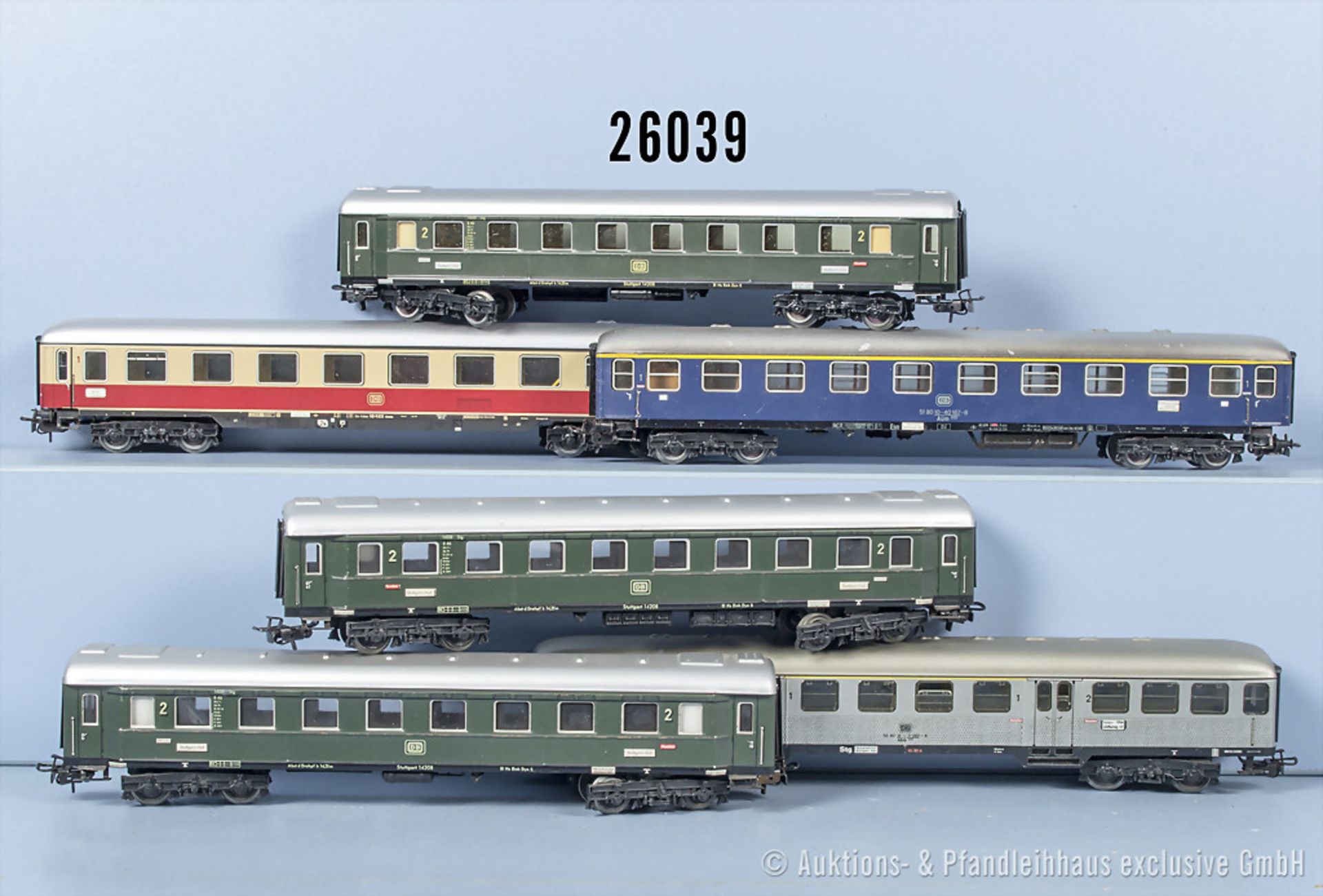 6 Märklin H0 D-Zug Wagen, dabei 5 Personenwagen und 1 Nahverkehrs-Personenwagen, Z 2, ...