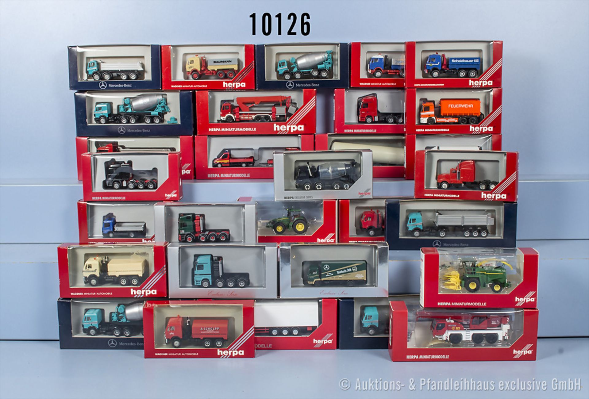 35 Herpa H0 Modellfahrzeuge, u.a. Lkw, Einsatzfahrzeuge, Z 0, ...