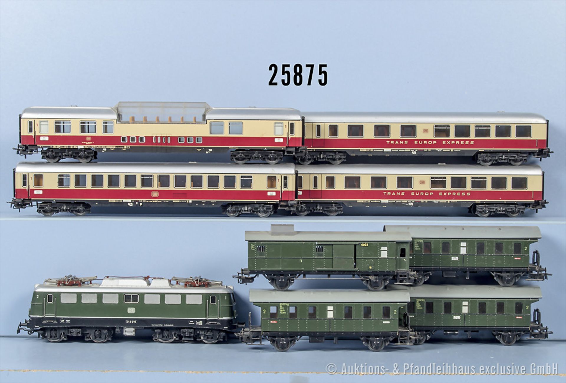 Märklin H0 D-Zug, dabei E-Lok der DB, BN E 40 210, 1 D-Zug-Personenwagen, 2 Speisewagen, ...