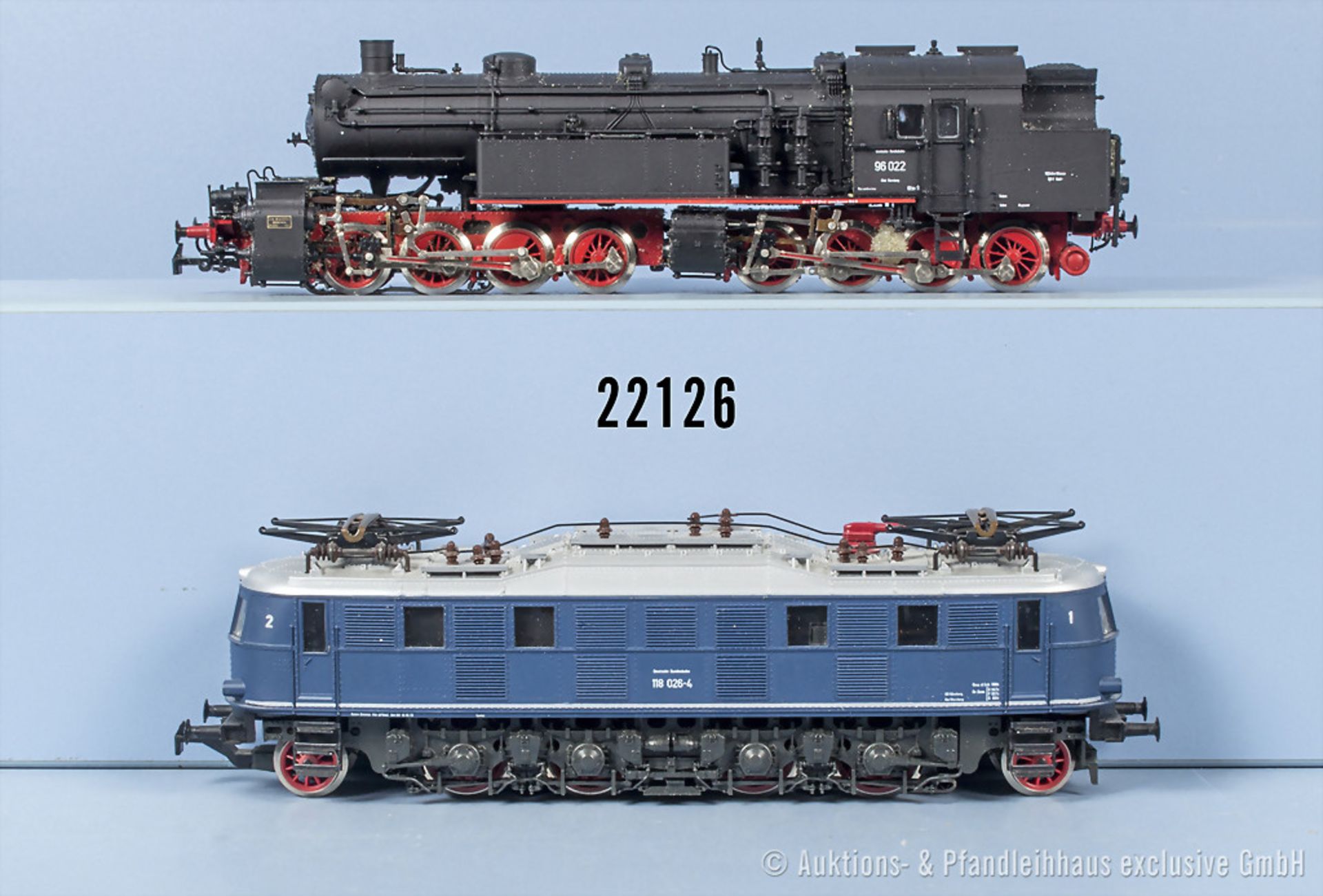 2 Rivarossi H0 Lokomotiven, dabei Tenderlok der DR, BN 96 022 und E-Lok der DB, BN 118 ...
