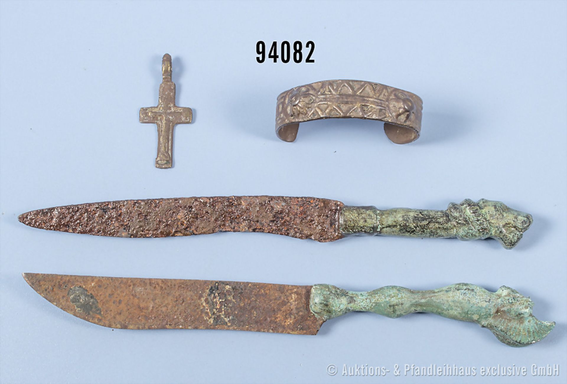 Konv. 2 original römische Messer mit figürlichem Bronzegriff, n. A. d. E. Fundort ...