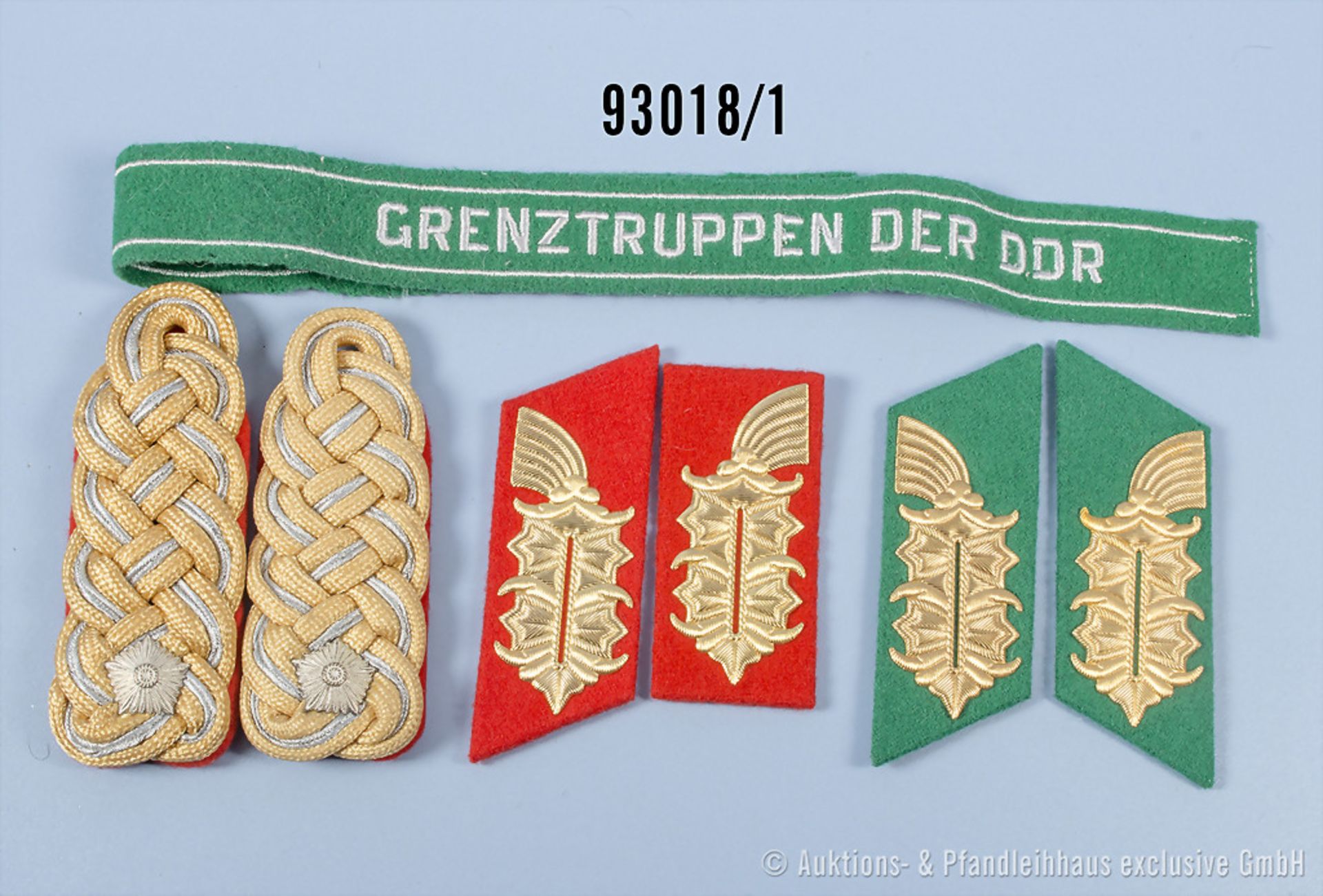 Konv. Grenztruppen der DDR, Schirmmütze (Größe 59), Schiffchen (Größe 58) und 1 Paar ...