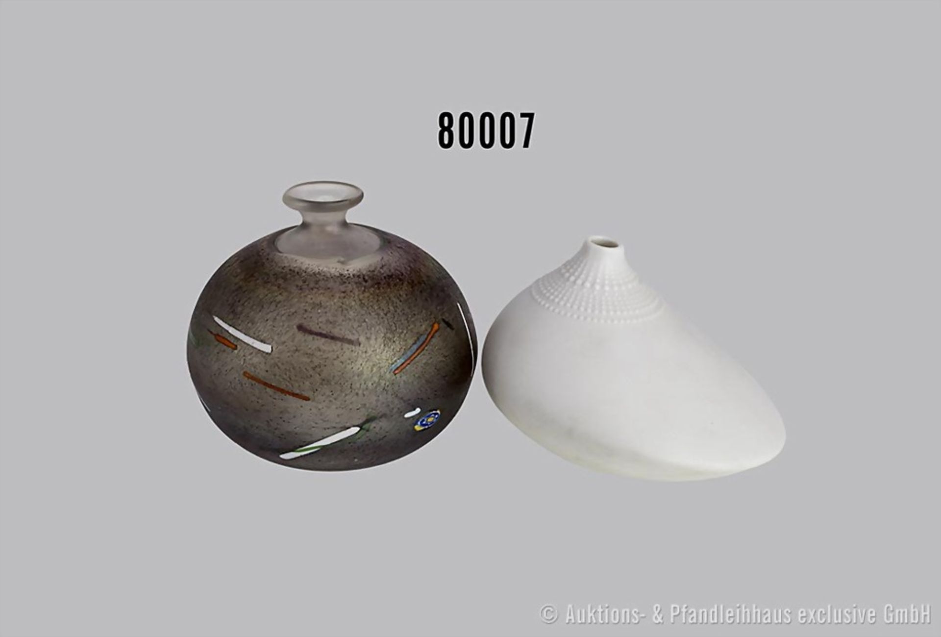 Rosenthal u.a. 2 Vasen, Vintage Pollo Vase aus Biskuitporzellan von Tapio Wirkkala für ...
