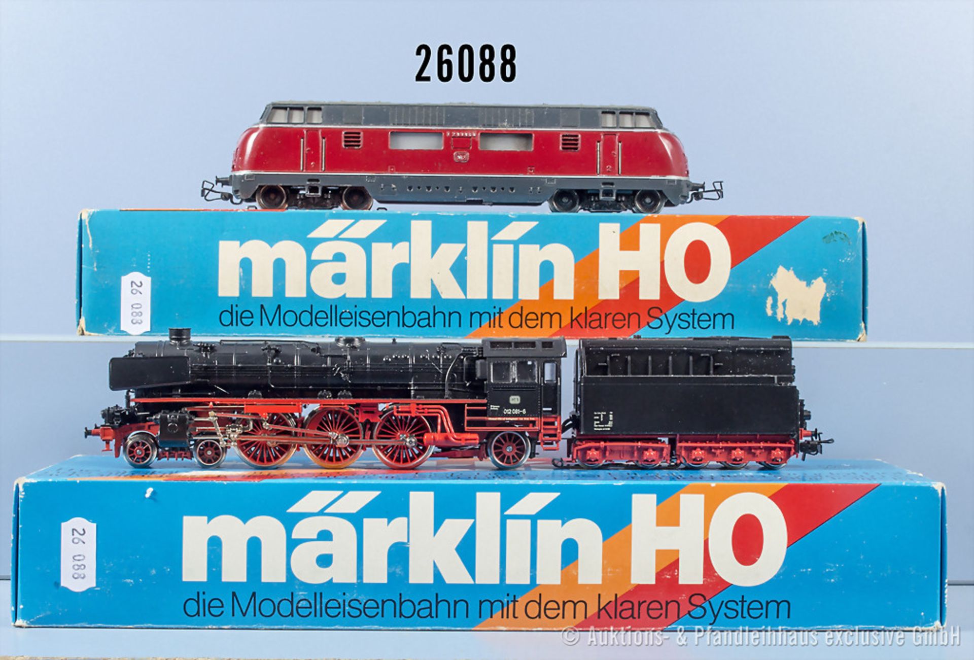 2 Märklin H0 Lokomotiven, dabei 3021 Diesellok der DB, BN V200 060 und 3310 ...