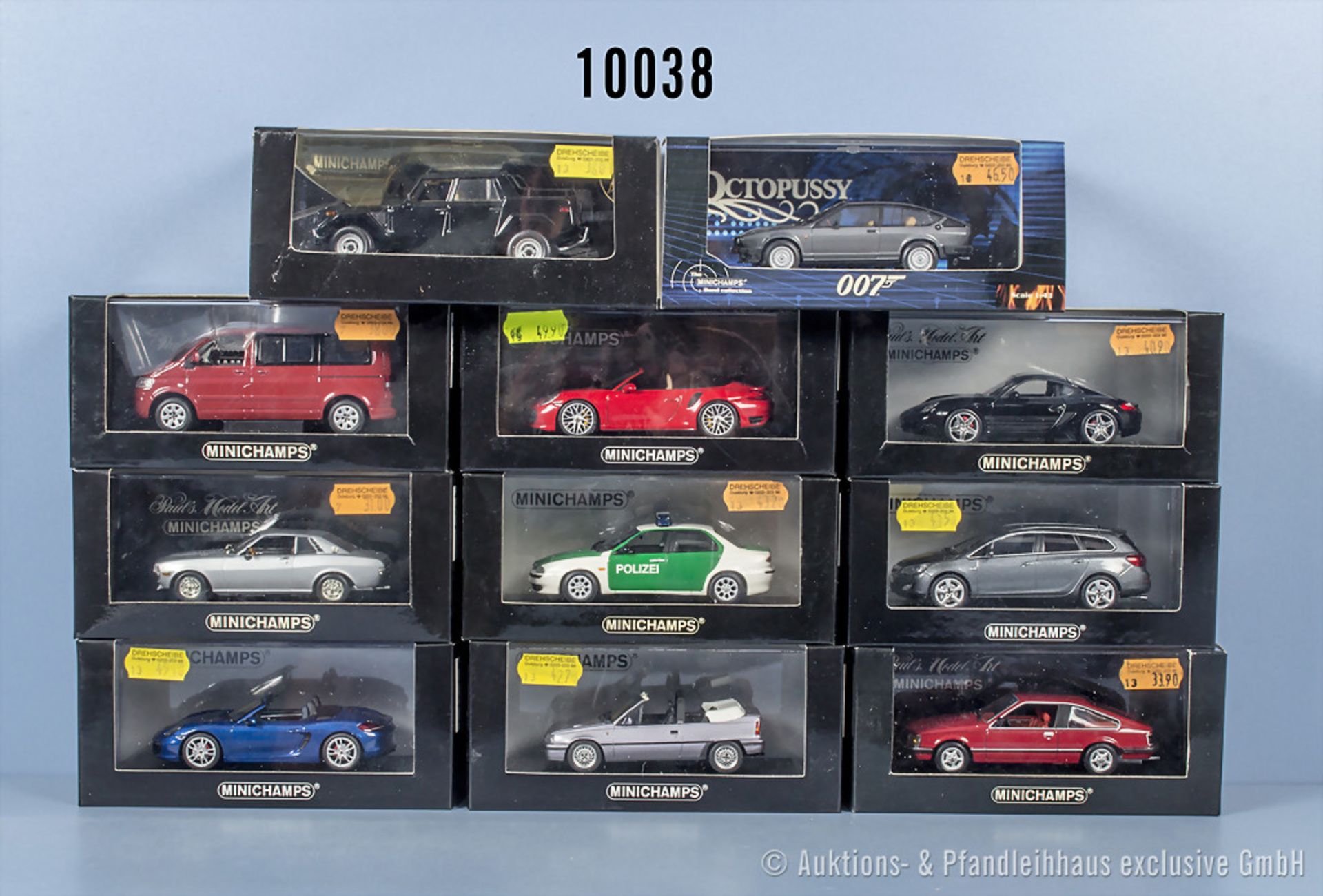 11 Minichamps Modellfahrzeuge, dabei Porsche Boxter S, Alfa Romeo GTV (Bond Collection) ...