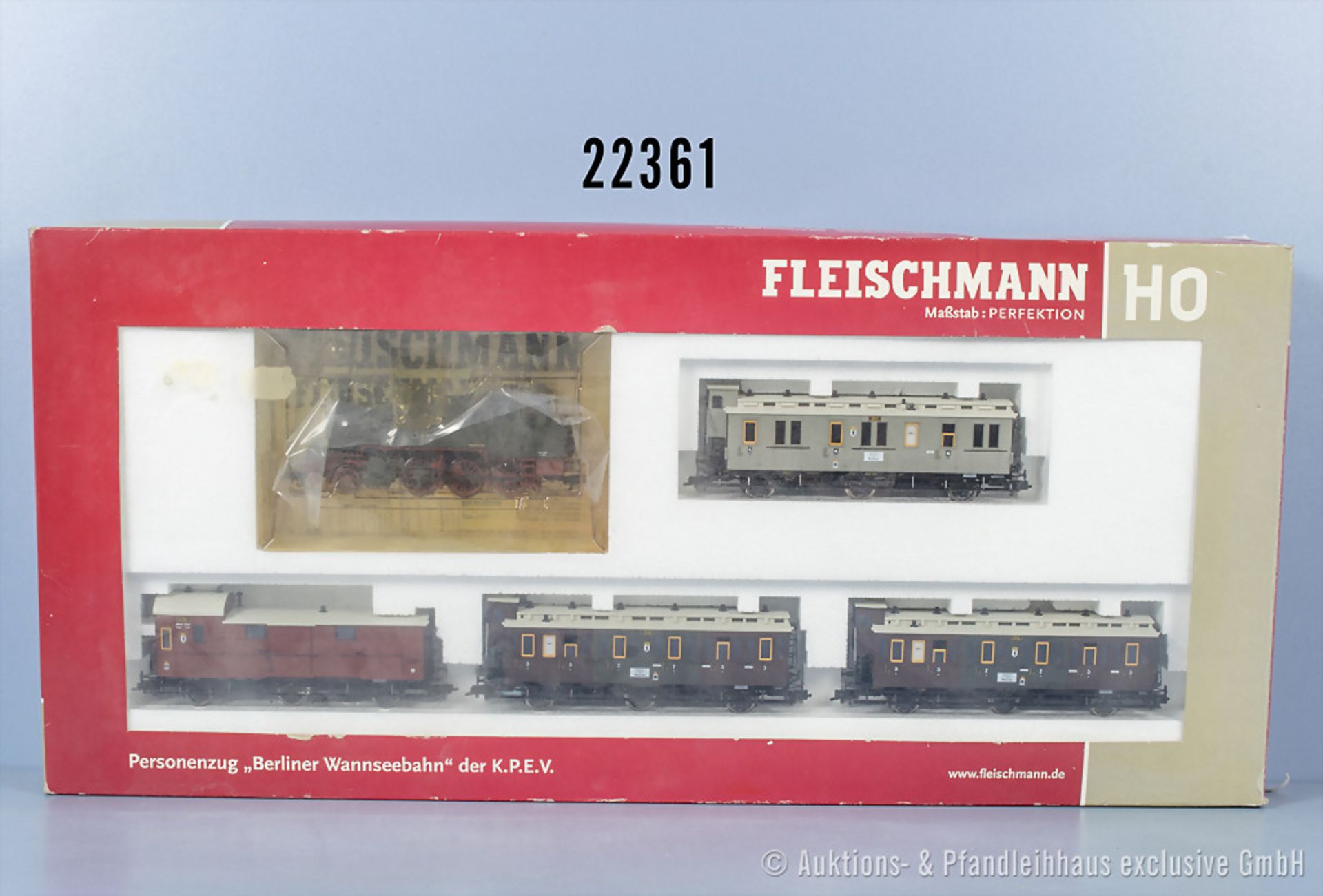 Fleischmann H0 481102 Zugset "Berliner Wannsee Bahn" mit Tenderlok der KPEV, BN 7337, 3 ...