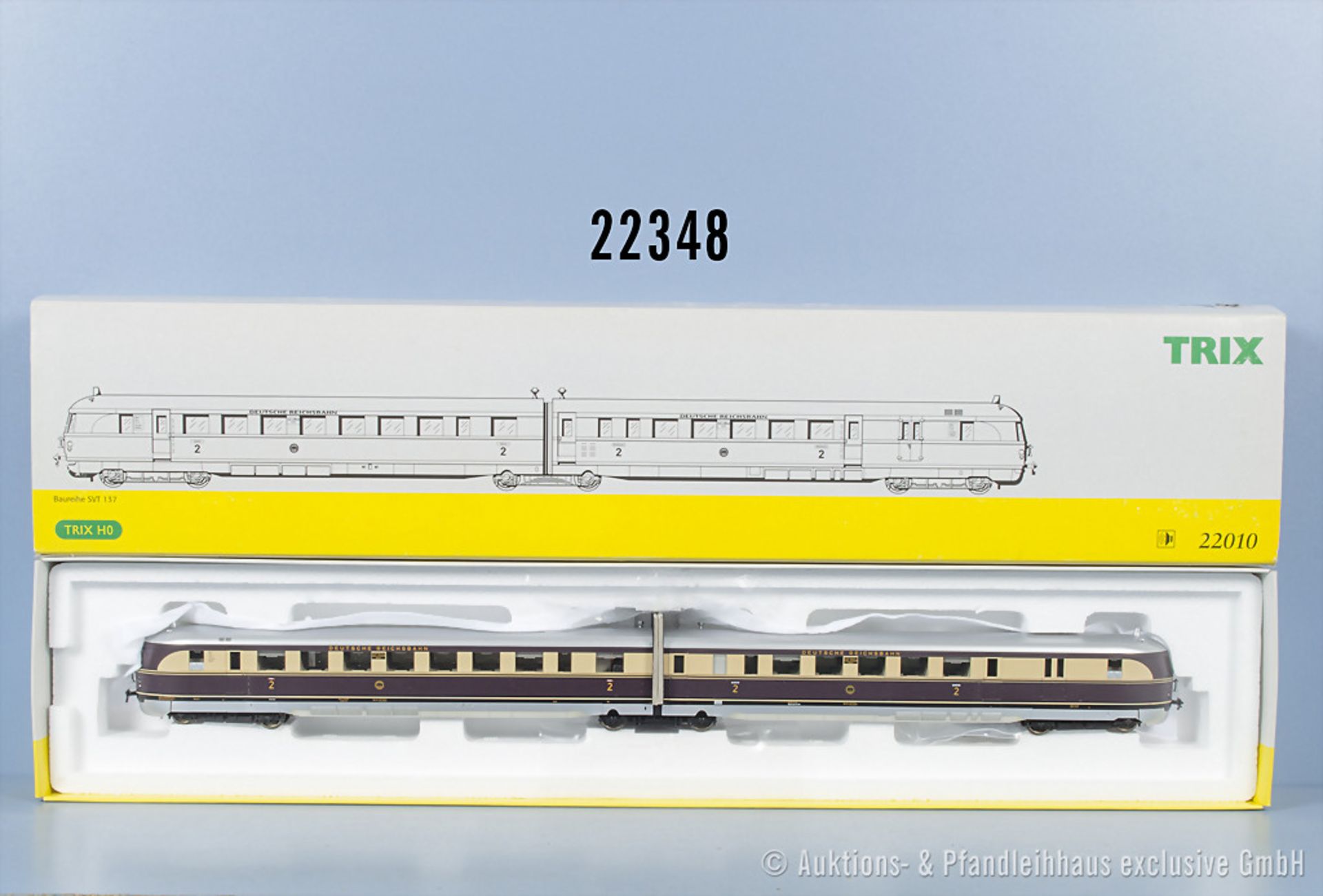 Trix International H0 22010 2-teiliger Dieseltriebzug "Fliegender Hambuger" der DRG, BN ...