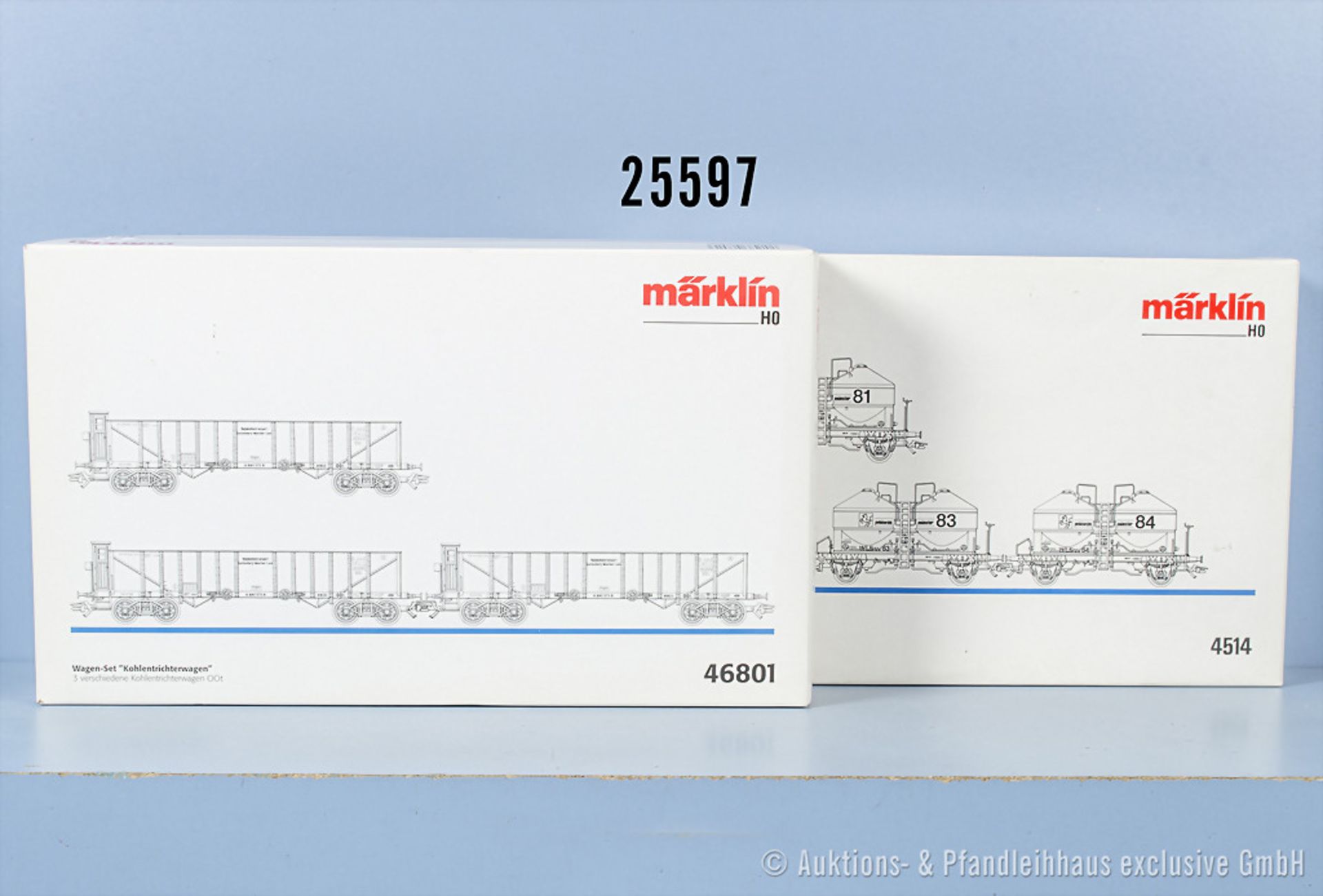 2 Märklin H0 Wagensets, dabei 4514 Silowagen und 46801 Kohlen-Trichterwagen, Z 0-1, in ...