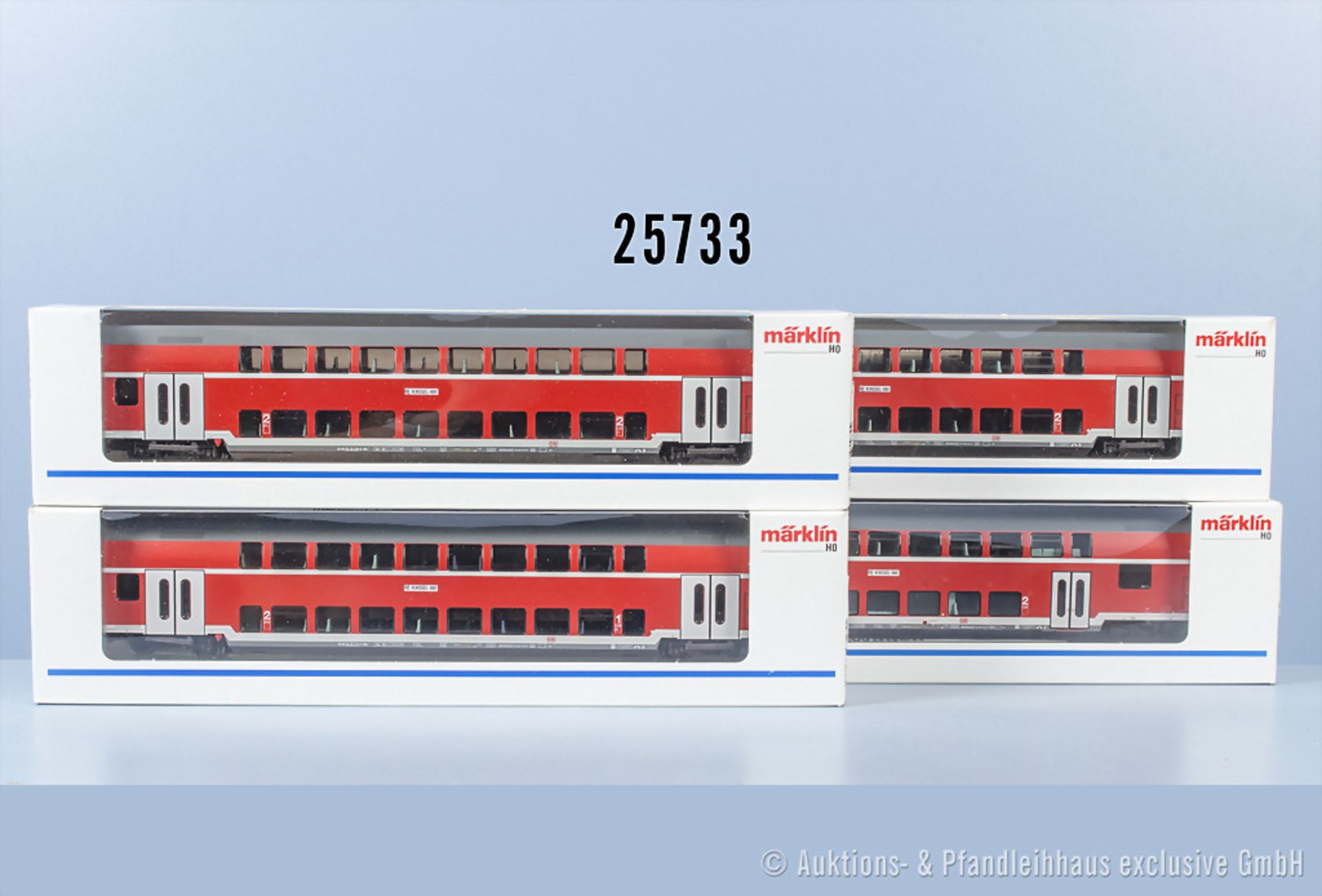 4 Märklin H0 Doppelstockwagen, dabei 43584, 2 x 43585 und 43586, Z 0-1, in ...