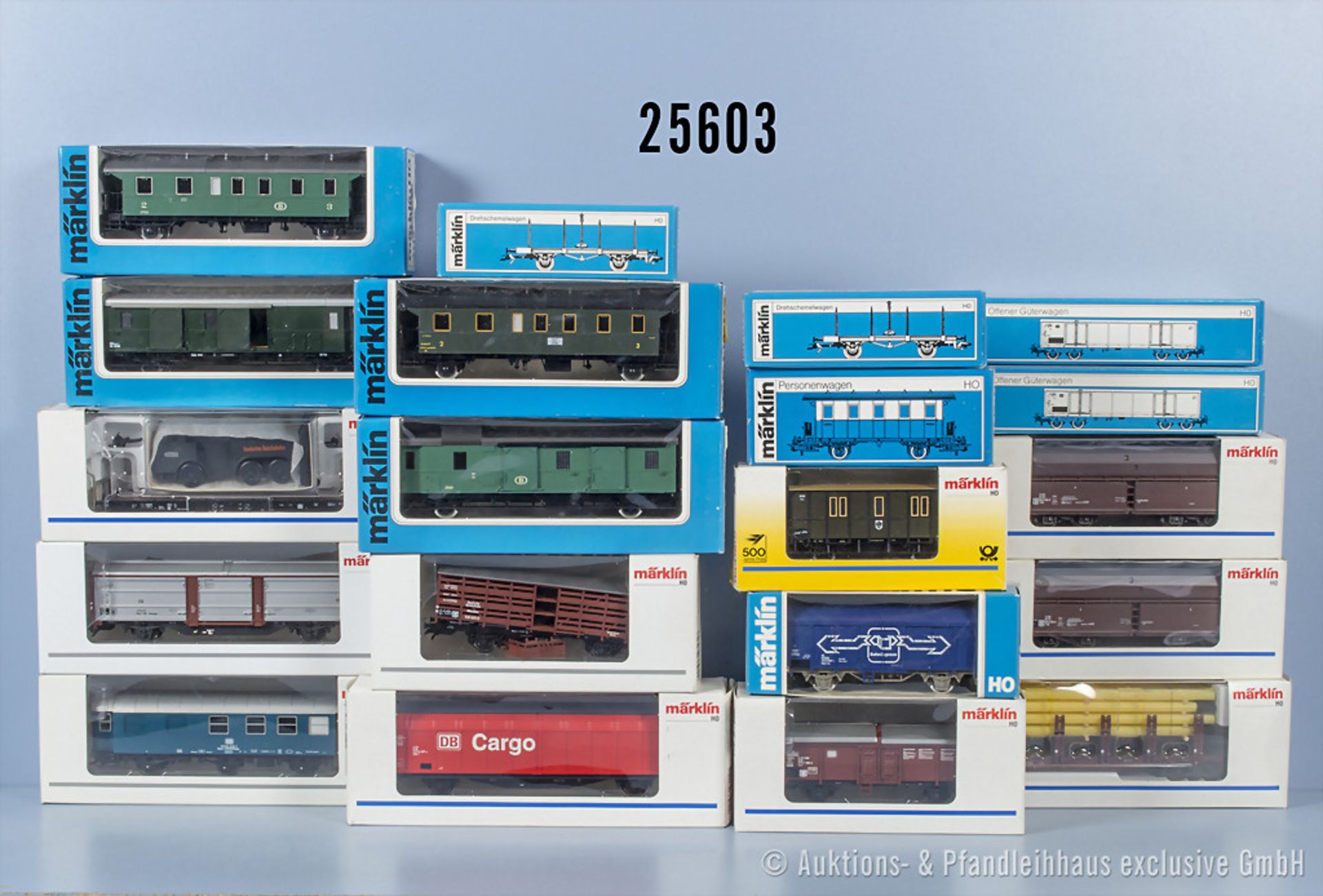 20 Märklin H0 Wagen, dabei 4007, 4104, 4110, 4113, 4115, 4401, 4500, 2 x 4623, 2 x 4684, ...