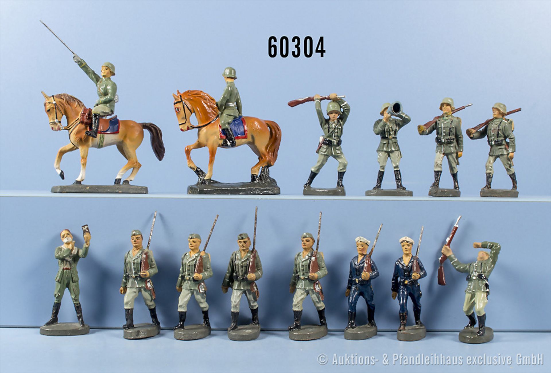 14 Elastolin Soldaten, u.a. Marine, im Marsch, Lagerleben, zu Pferd, Masse, 7 cm, Z 1-3, ...